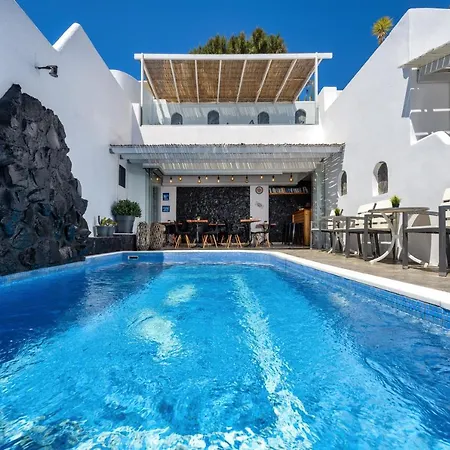 Plastiras Affittacamere Fira (Santorini)